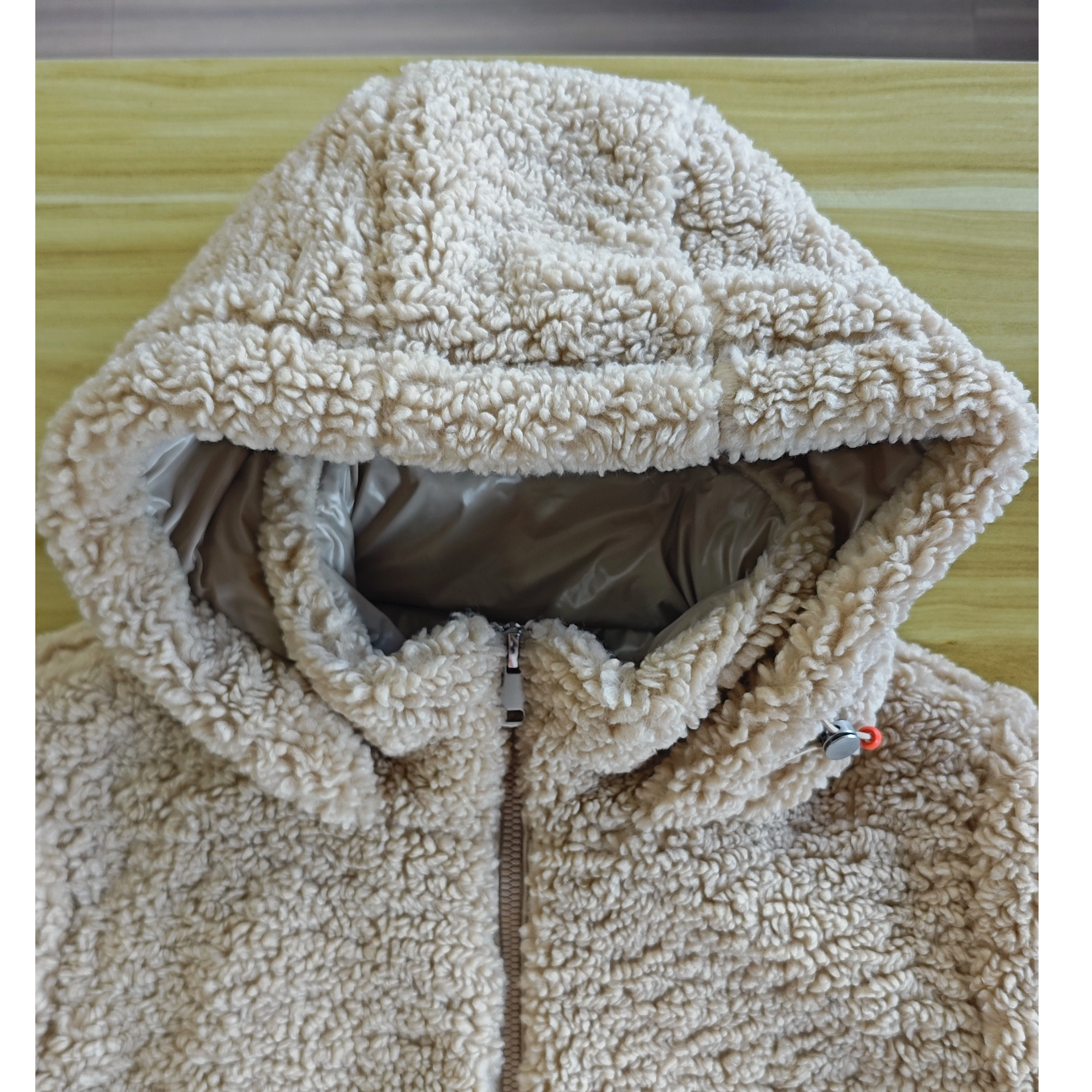 Gemixte pufferjas van fleece en lak met verstelbare capuchon 