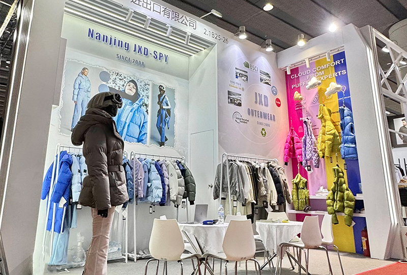 Fabricant de v&ecirc;tements d'ext&eacute;rieur JXD-Premium