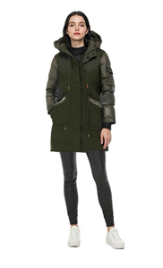 Matte at Lacquer Mixed Midi-Length Parka Coat na may Left Sleeve Pocket