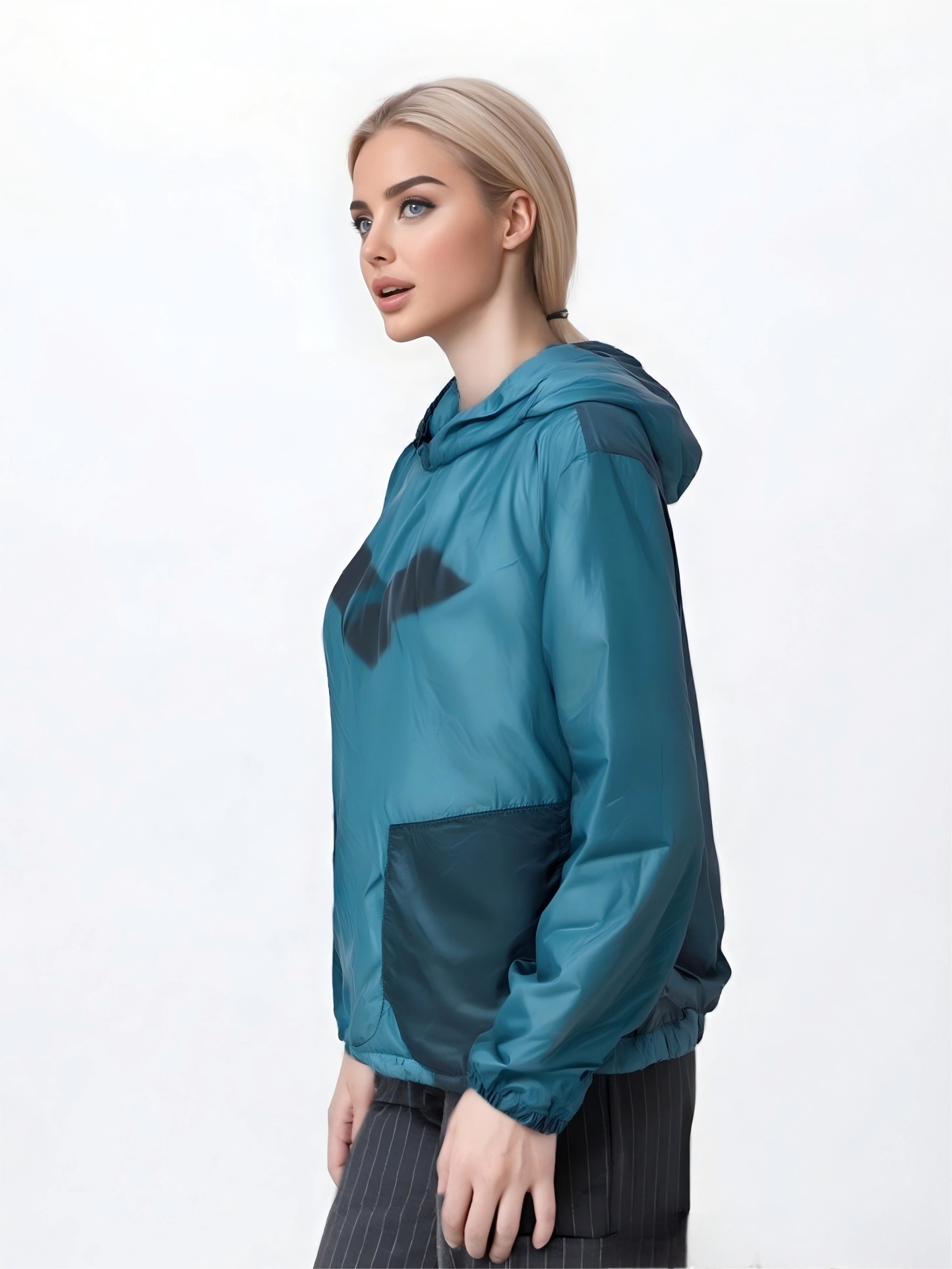 &nbsp;Ultraleichte, stilvolle, leichte Jacke mit Kapuze
